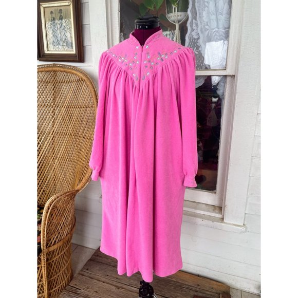 Vintage 1960s Vanity Fair Pink Fleece Robe MOD Sz M - Picture 10 of 10